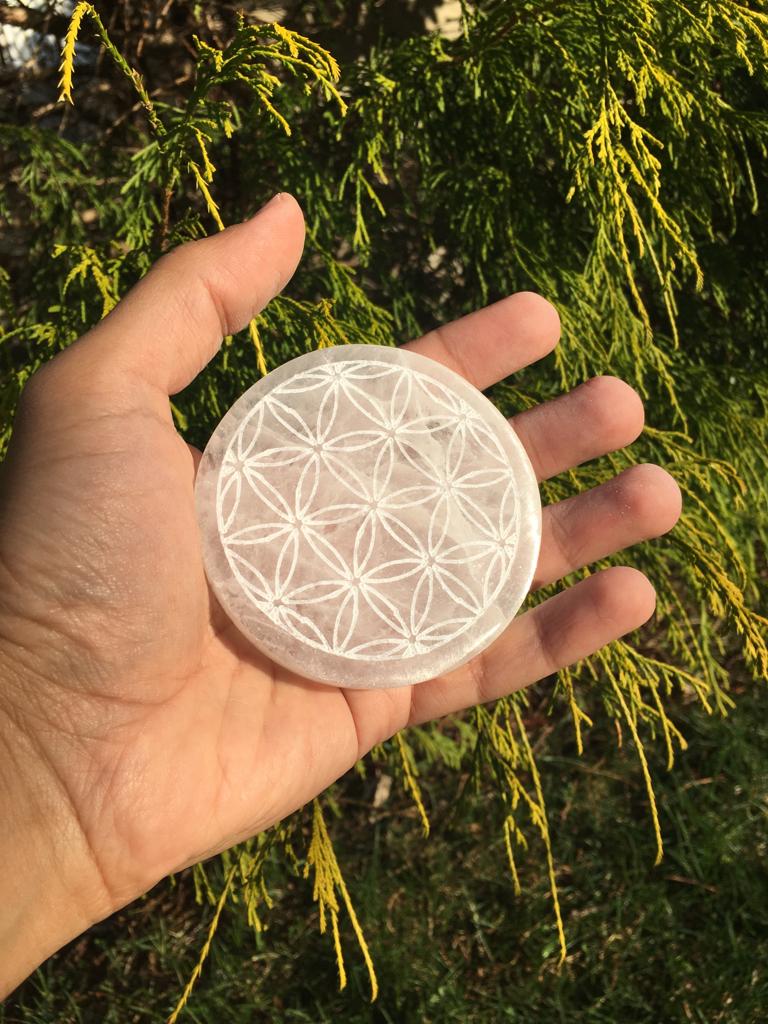 High Quality Selenite Round Charging Plate with engraved Flower of Life ...