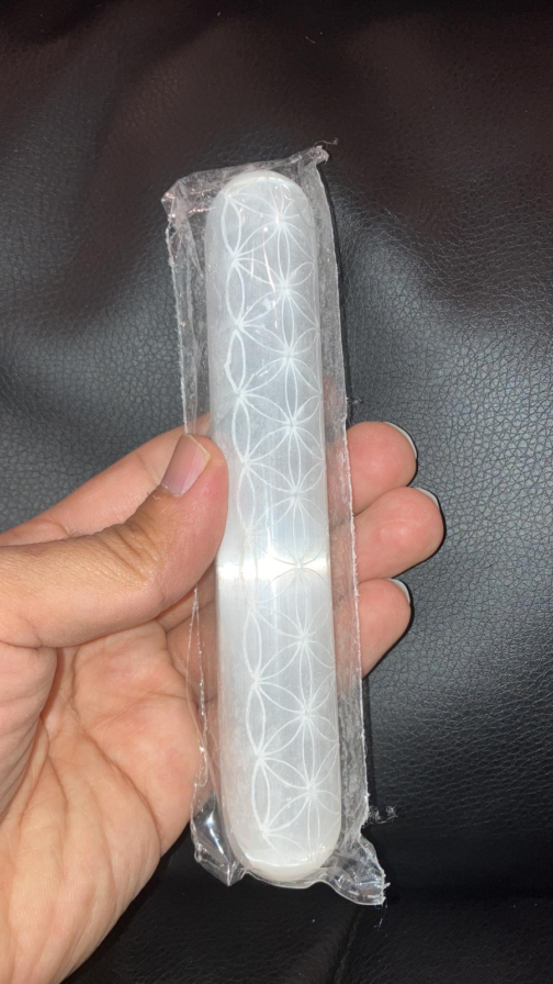 Enchanted Chakra Wand with Flower of Life Symbol Clear Selenite Wand for Spiritual Healing Crystal Massage Wand with Sacred Geometry Chakra Balancing Tool for Energy Healing Flower of Life Symbol Etched onto Selenite Wand