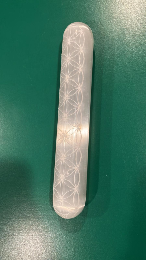 Enchanted Chakra Wand with Flower of Life Symbol Clear Selenite Wand for Spiritual Healing Crystal Massage Wand with Sacred Geometry Chakra Balancing Tool for Energy Healing Flower of Life Symbol Etched onto Selenite Wand